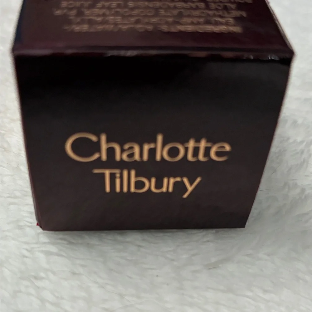 Charlotte Tilbury Airbrush Flawless Setting Spray - Picture 7 of 7